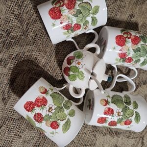 Strawberry tea set